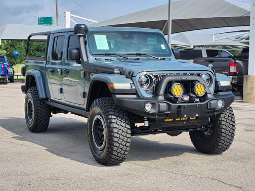 Anvil Clearcoat 2025 Jeep Gladiator Rubicon
