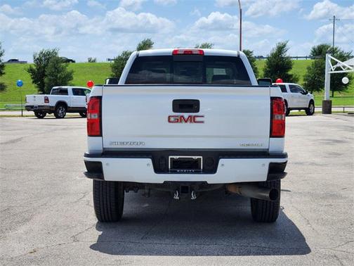 2016 GMC Sierra 2500 Denali