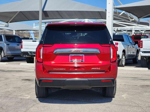 2024 GMC Yukon XL 4WD AT4