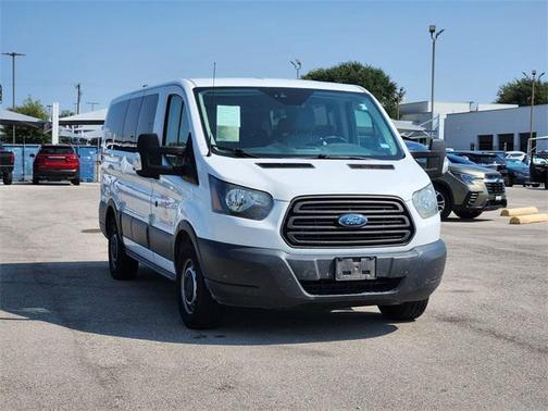 2017 Ford Transit-150 XL
