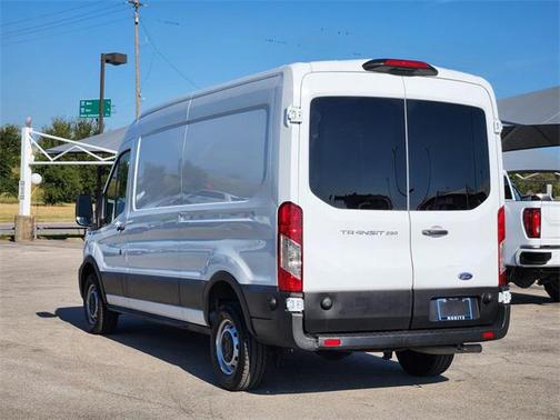 2024 Ford Transit-250 Base