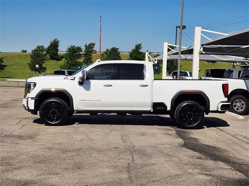 2024 GMC Sierra 2500 Denali