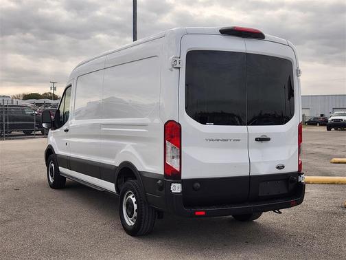 2024 Ford Transit-250 Base