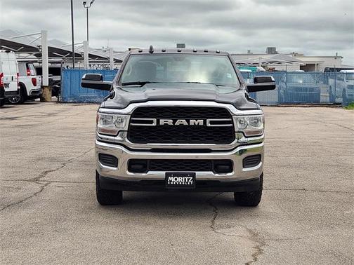 2020 RAM 2500 Tradesman Crew Cab 4X4 6'4' Box