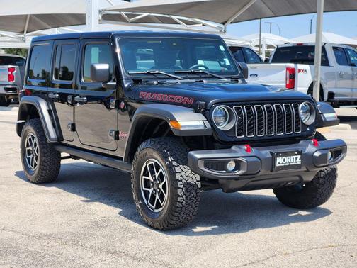 Black Clearcoat 2025 Jeep Wrangler Rubicon