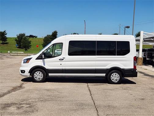 2024 Ford Transit-350 XLT