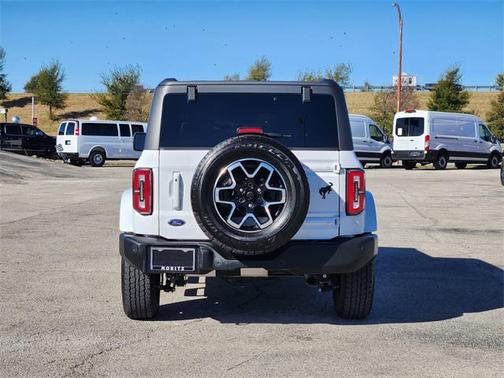 2024 Ford Bronco Outer Banks