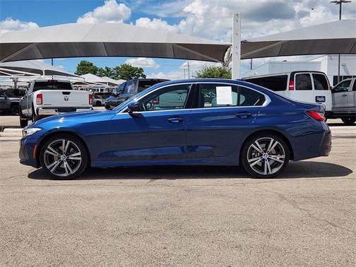 2024 BMW 330 i