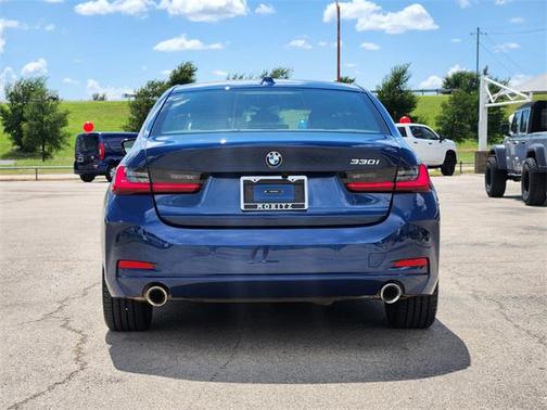 2024 BMW 330 i