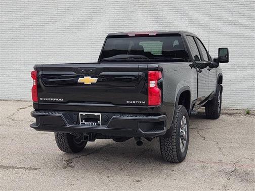 2025 Chevrolet Silverado 2500 Custom