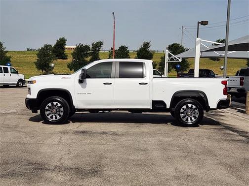 2025 Chevrolet Silverado 2500 Custom