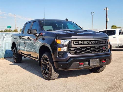 2023 Chevrolet Silverado 1500 Custom Trail Boss