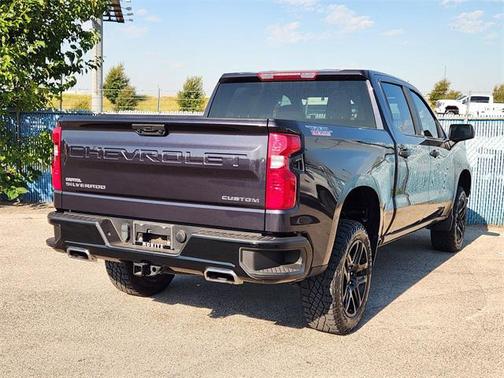 2023 Chevrolet Silverado 1500 Custom Trail Boss