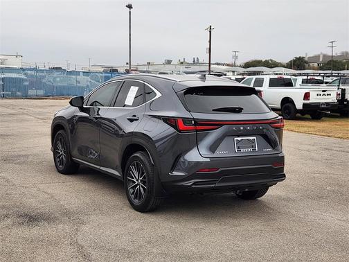 2024 Lexus NX 250 Premium