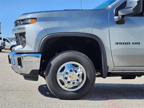 2025 Chevrolet Silverado 3500 LT