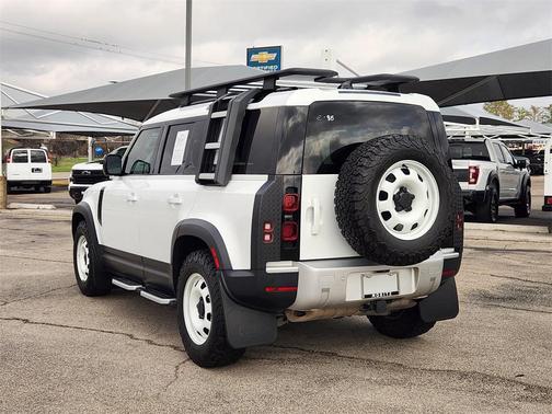 2023 Land Rover Defender 110 S