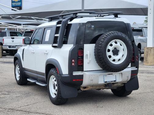 2023 Land Rover Defender 110 S