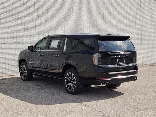 2025 Chevrolet Suburban 4WD High Country
