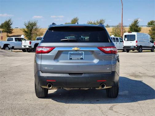 2019 Chevrolet Traverse LT Cloth