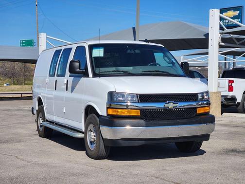 2024 Chevrolet Express 2500 RWD 2500 Regular Wheelbase WT