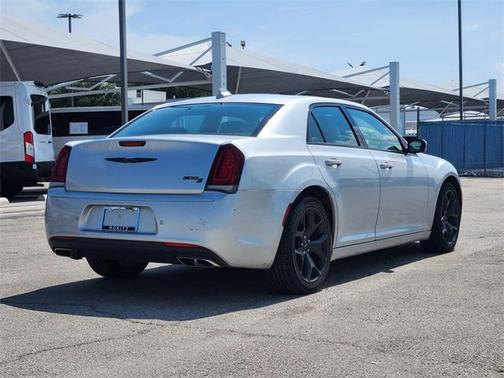 2021 Chrysler 300 S