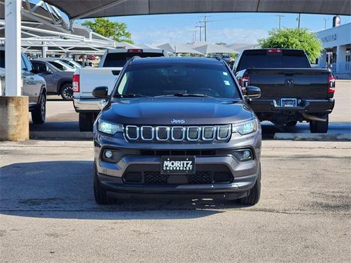 2022 Jeep Compass Latitude Lux