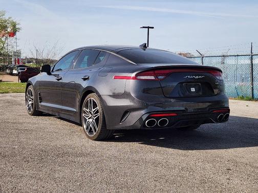 Panthera Metal 2023 Kia Stinger GT2