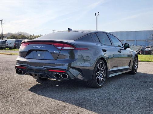 Panthera Metal 2023 Kia Stinger GT2