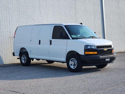 Summit White 2025 Chevrolet Express 2500 Work Van