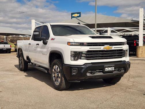 2025 Chevrolet Silverado 2500 Custom