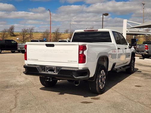 2025 Chevrolet Silverado 2500 Custom