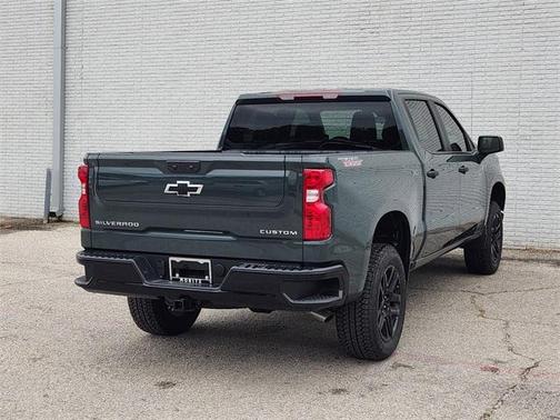 2025 Chevrolet Silverado 1500 Custom Trail Boss