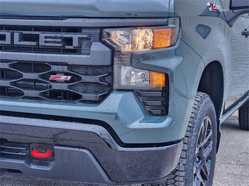 2025 Chevrolet Silverado 1500 Custom Trail Boss