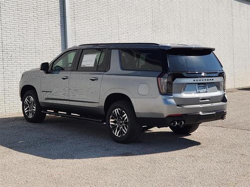 2026 Chevrolet Suburban Z71, 4WD