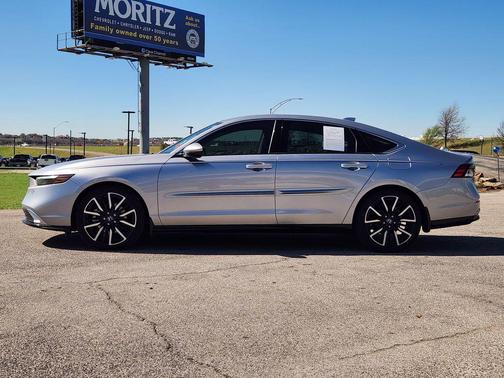 2023 Honda Accord Hybrid Touring