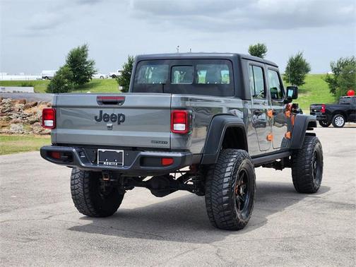 2020 Jeep Gladiator Sport