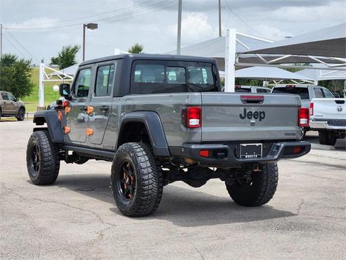 2020 Jeep Gladiator Sport