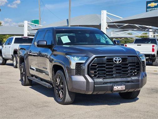 2022 Toyota Tundra SR5