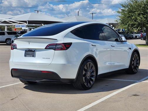 2022 Tesla Model Y Performance Dual Motor All-Wheel Drive