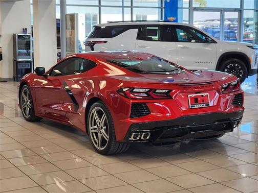 2026 Chevrolet Corvette Stingray w/2LT