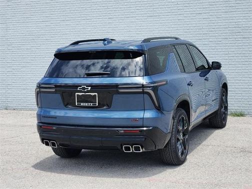 2025 Chevrolet Traverse RS
