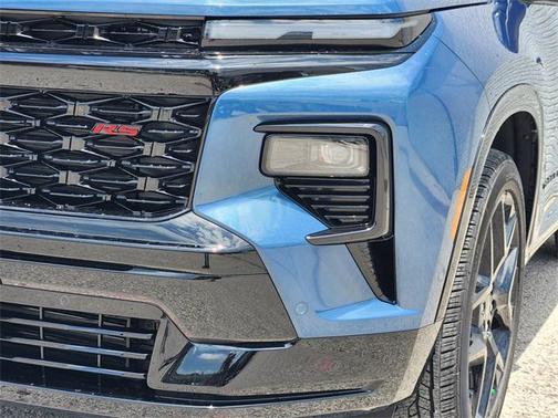 2025 Chevrolet Traverse RS