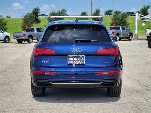 2022 Audi Q5 45 S line Prestige