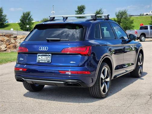2022 Audi Q5 45 S line Prestige