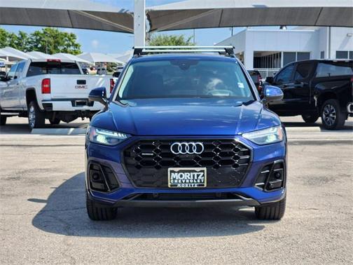 2022 Audi Q5 45 S line Prestige