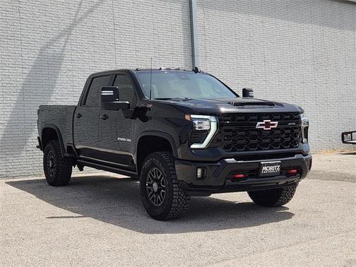 2025 Chevrolet Silverado 2500 4WD Crew Cab Standard Bed ZR2