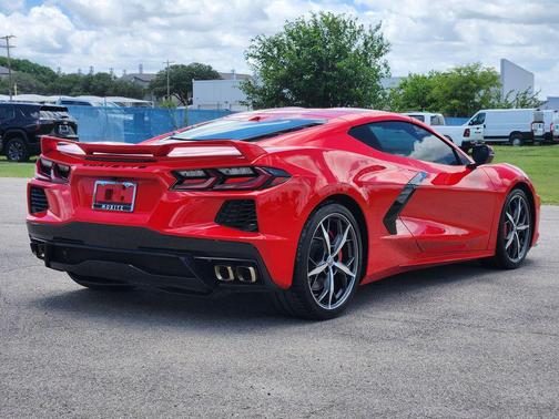 Torch Red 2021 Chevrolet Corvette Stingray w/2LT