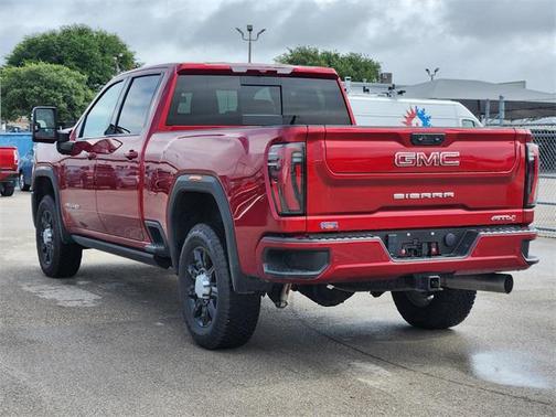 2024 GMC Sierra 2500 AT4