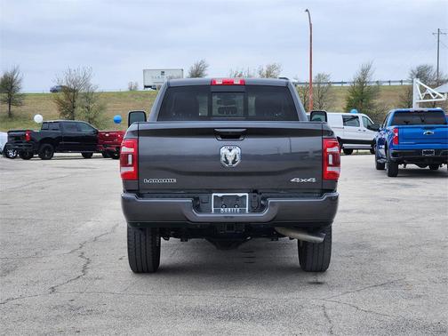 2024 RAM 2500 Laramie Crew Cab 4x4 6'4' Box