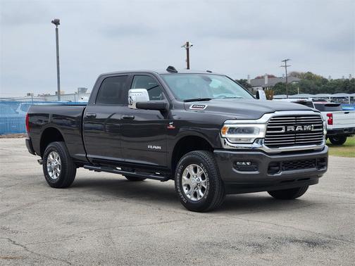 2024 RAM 2500 Laramie Crew Cab 4x4 6'4' Box